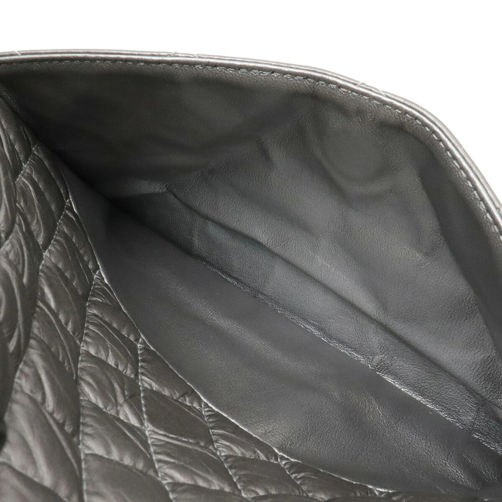 CHANEL Silver Leather Shoulder Bag - Picture 9 of 10